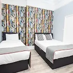 OYO Sino Hotel